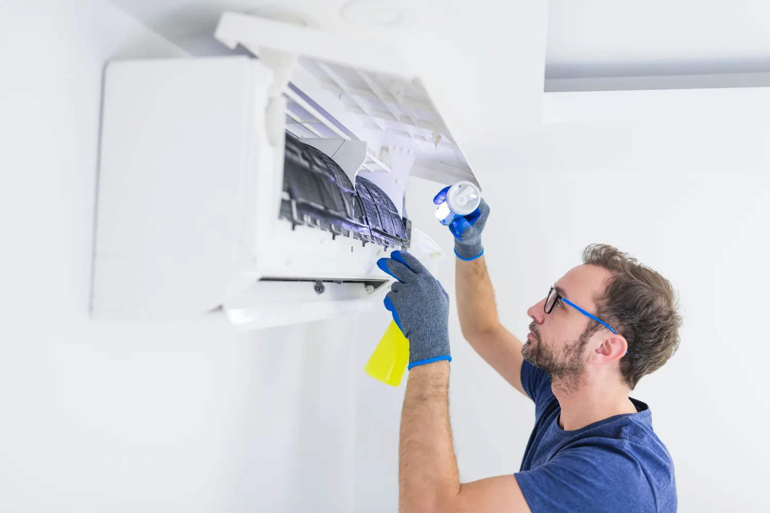 Montaż systemów klimatyzacji Szczecin